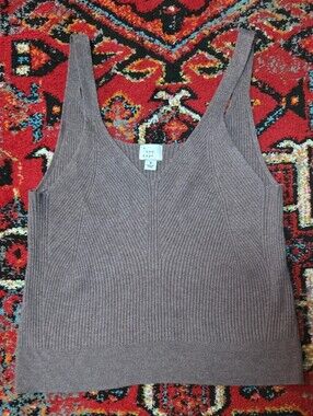 a new day Ribbed V-Neck Tank Top in Mauve Purple